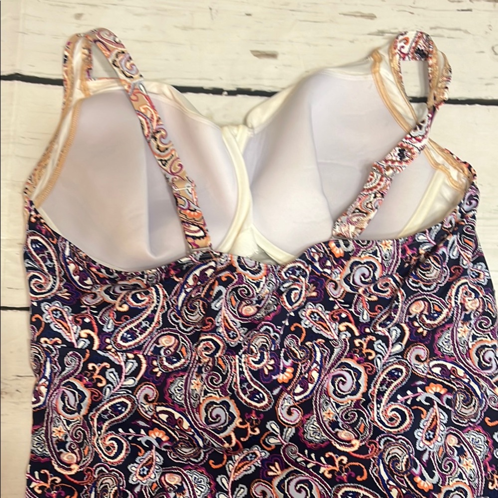 Lands' End Paisley Tankini Top - Picture 3 of 9